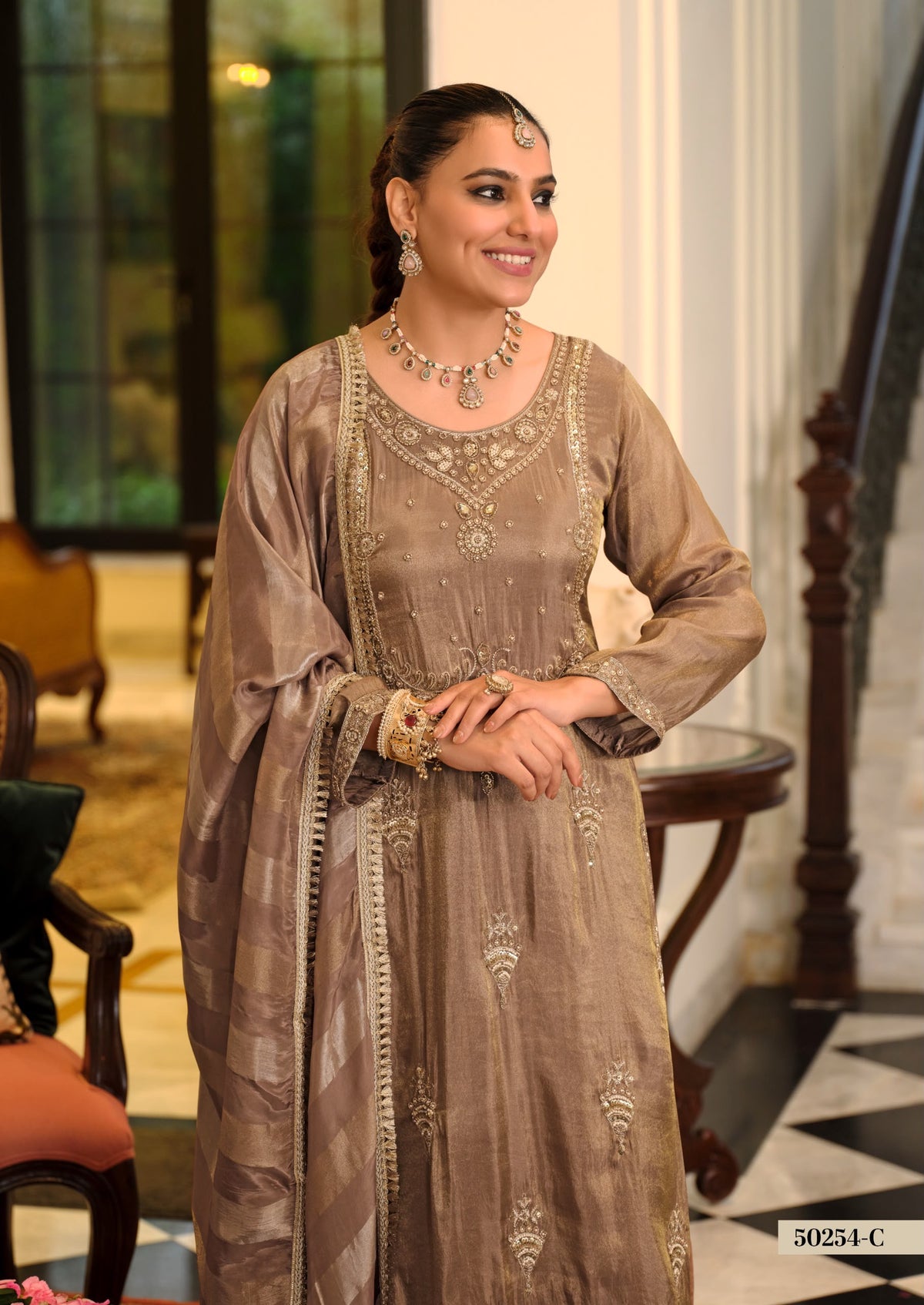 Zar-e-Noor Premium Embroidered Straight Suit Set with Dupatta