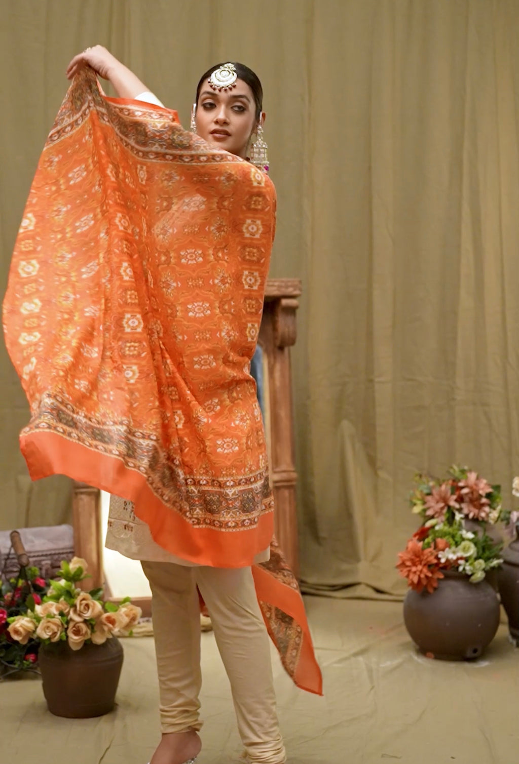 EVAS SAHNAZ SELF EMBROIDERED COLLECTIONS 11199