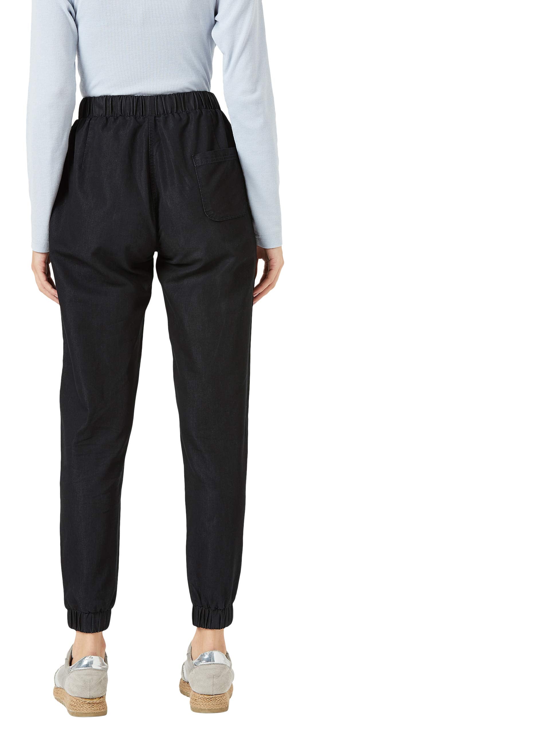 Women's Black Regular Length Mid Rise Clean Look Regular Fit Denim Joggers