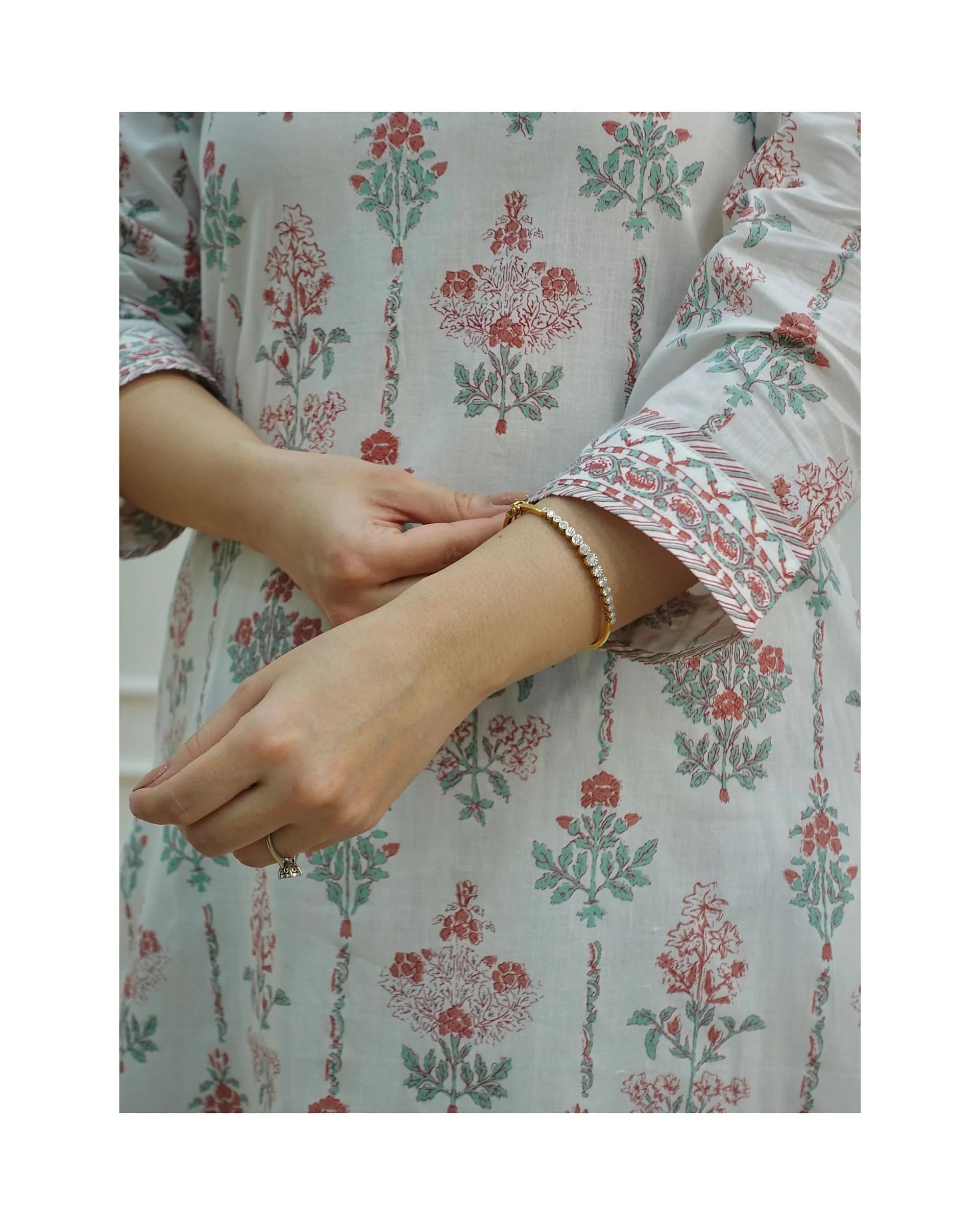 Printed Kurta and Pant set with Dupatta