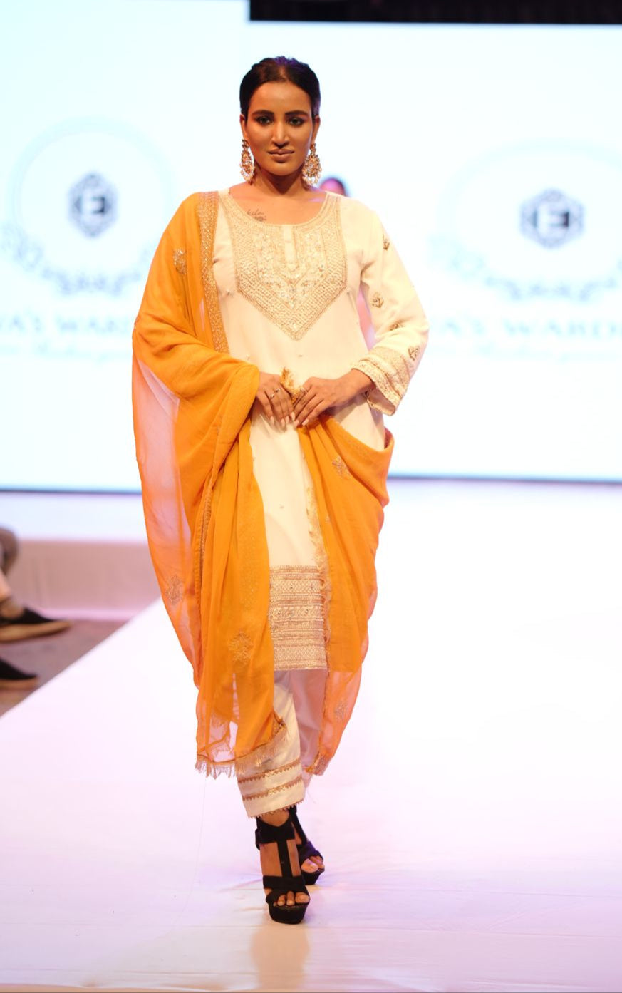 Hala Noor Formal. 01214