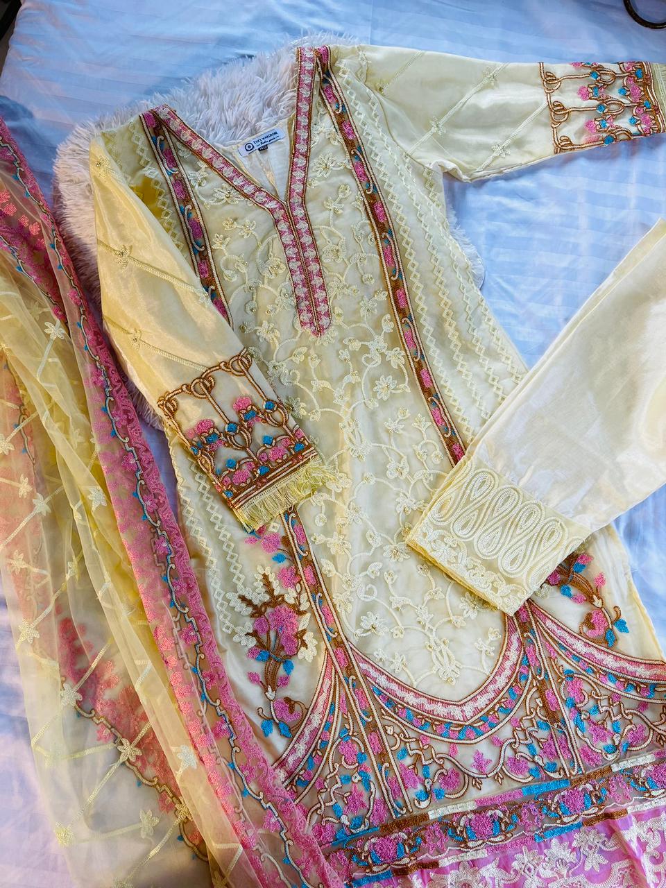 EVAS NET EMBROIDERY SUIT YELLOW