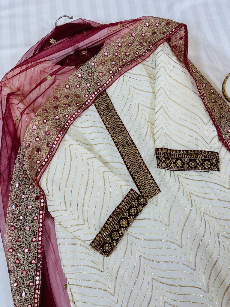 FROST WHITE FORMAL SUIT